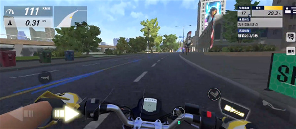 Leon Flying Spurs to Comply with Traffic Rules and Game Strategy